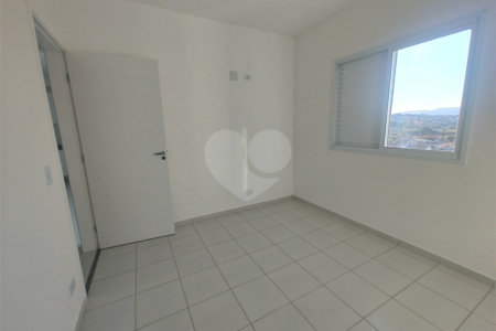 Apartamento para alugar com 2 quartos em Jardim das Palmeiras, Atibaia, SP