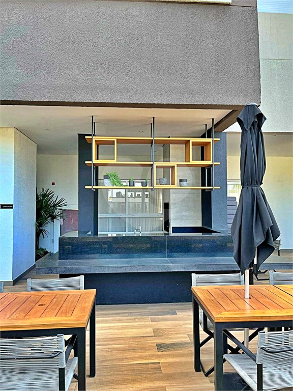 Apartamento à venda com 3 quartos, sendo 1 suíte,  em Jardim Caravelas, São Paulo, SP