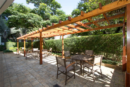 Apartamento à venda com 4 quartos, sendo 3 suítes,  em Vila Romana, São Paulo, SP