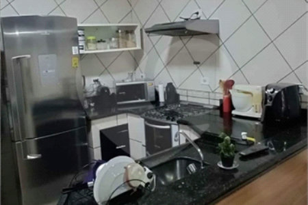 Sobrado à venda com 2 quartos, sendo 1 suíte, em Jardim Monte Cristo, Suzano, SP