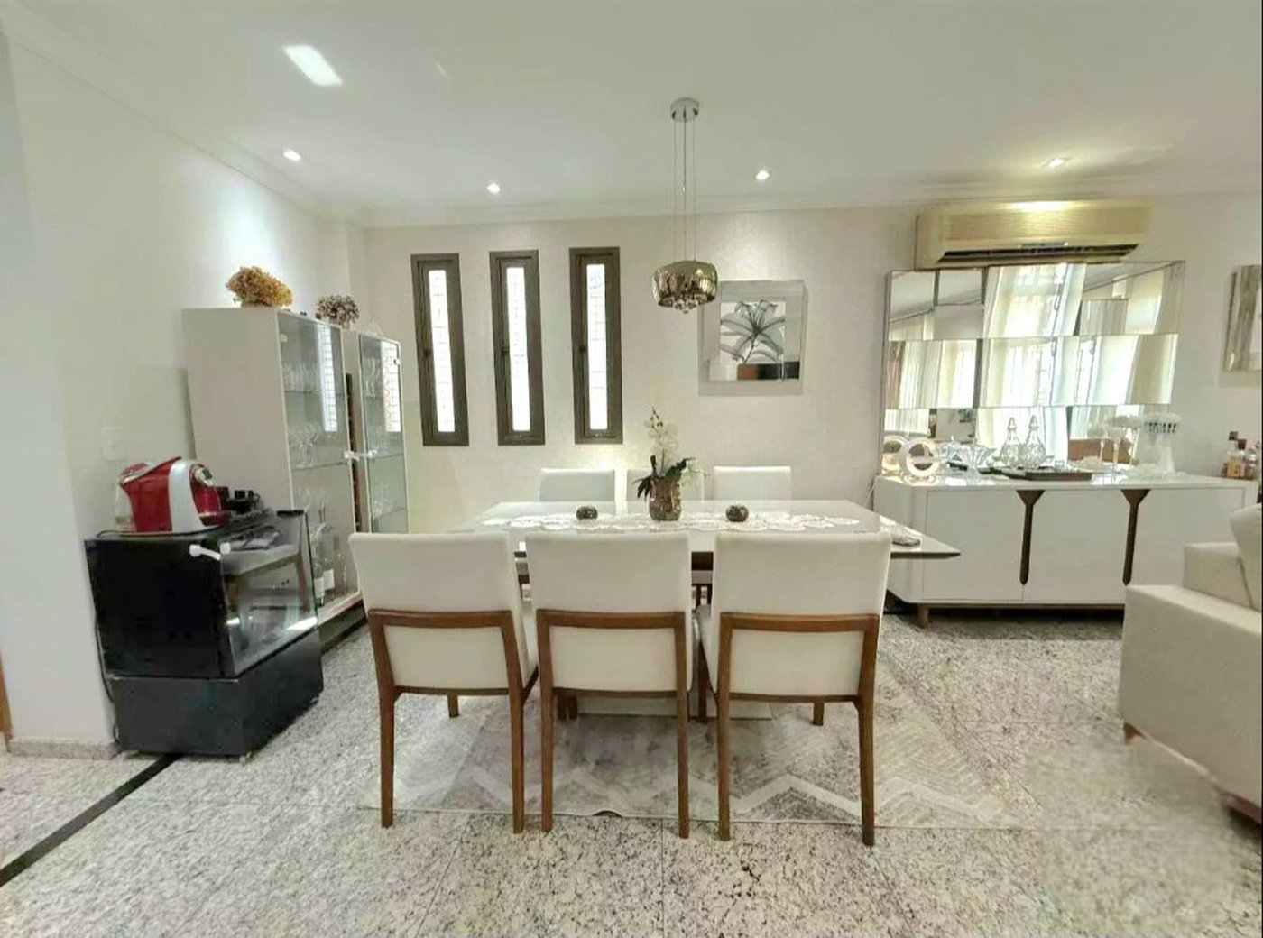 Casa com 3 dormitórios à venda, 159 m² por R$ 1.380.000,00 - Embaré - Santos/SP