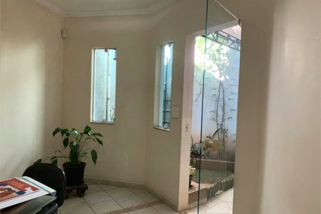 Casa à venda com 3 quartos, sendo 1 suíte, em Vila Romana, São Paulo, SP