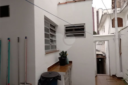Sobrado à venda com 8 quartos, sendo 3 suítes, em Tucuruvi, São Paulo, SP