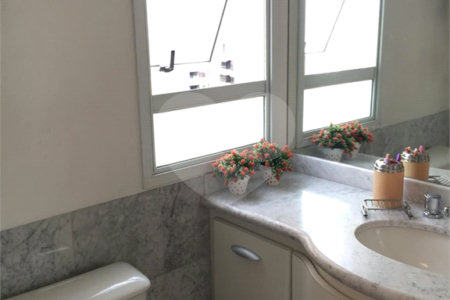 Apartamento à venda com 4 suítes em Vila Suzana, São Paulo, SP