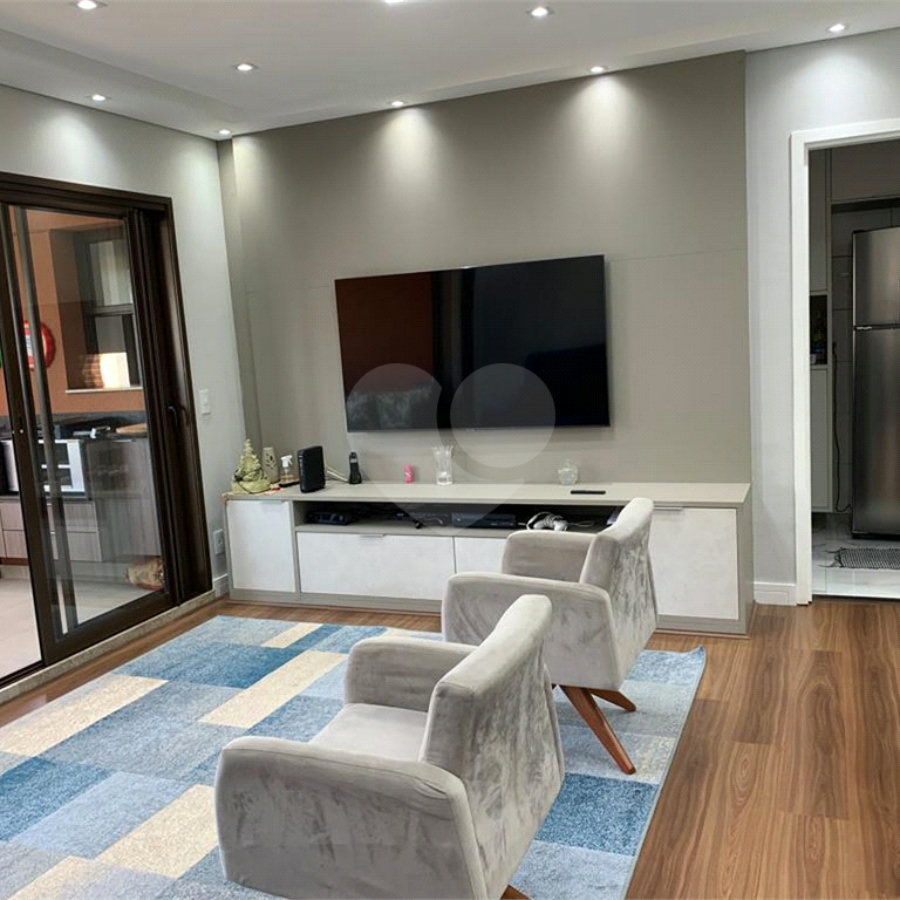 Apartamento à venda com 3 suítes em Vila Monumento, São Paulo, SP