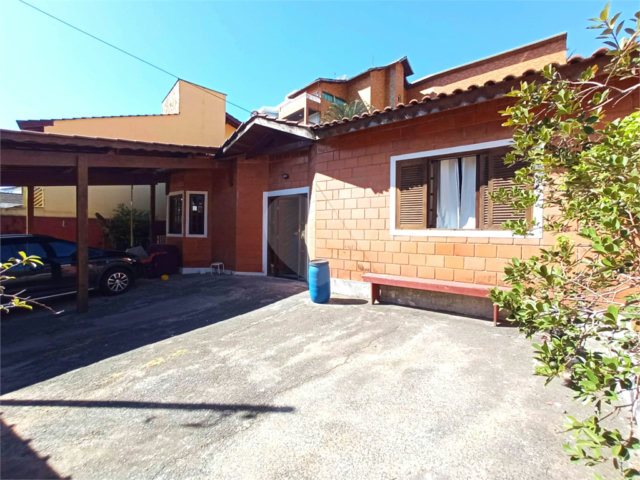 Casa Térrea à venda com 3 suítes em Tremembé, São Paulo, SP