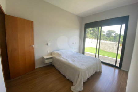Casa à venda com 3 suítes no condomínio Terras de Santa Teresa, Itupeva - SP
