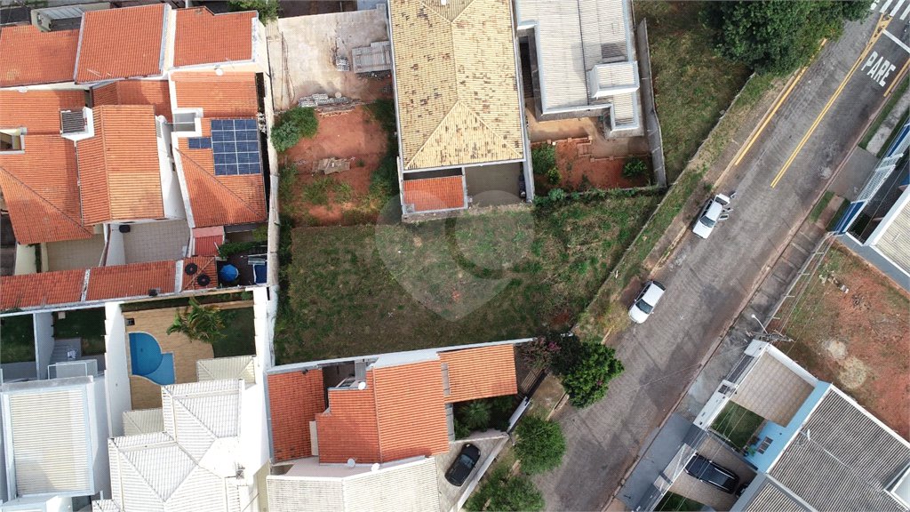 Terreno à venda no condomínio Loteamento Horto Santo Antonio, Jundiaí - SP