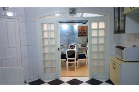 Casa à venda com 3 quartos, sendo 1 suíte, em Vila Suzana, São Paulo, SP