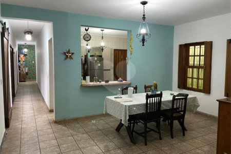 Casa à venda com 3 quartos, sendo 1 suíte,  em Jardim Fonte Áurea, Poá, SP