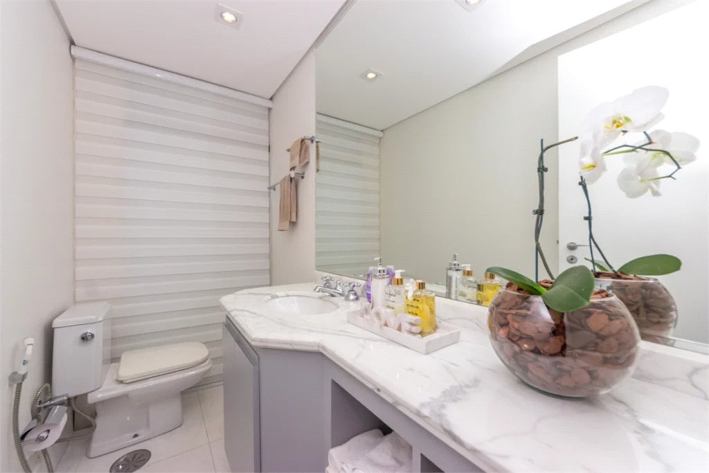 Cobertura à venda com 3 quartos, sendo 2 suítes, em Vila Progredior, São Paulo, SP