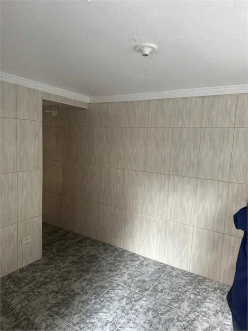 Sobrado à venda com 5 quartos em Bela Vista, Osasco, SP