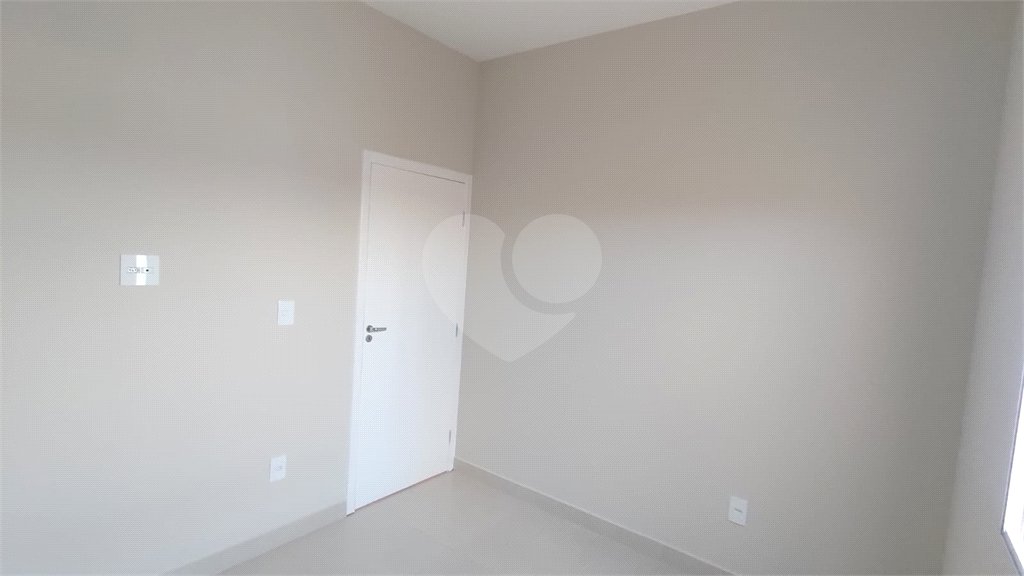 Casa à venda com 3 quartos, sendo 1 suíte, em Jardim dos Ipês, Salto, SP