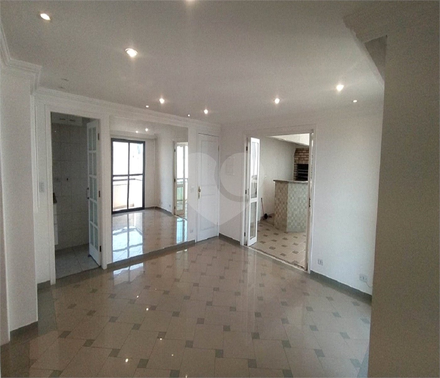 Cobertura à venda com 2 quartos, sendo 1 suíte, em Santana, São Paulo, SP