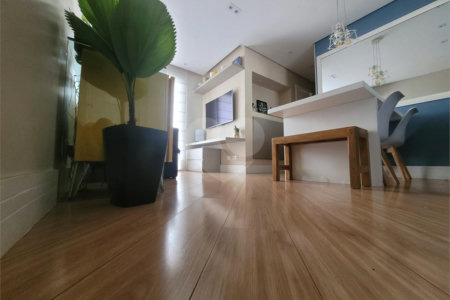 Apartamento à venda com 3 quartos, sendo 1 suíte,  em Vila Guilherme, São Paulo, SP