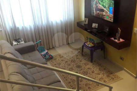 Casa à venda com 3 quartos, sendo 1 suíte,  em Parque Monte Alegre, Taboão da Serra, SP