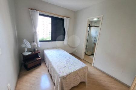 Apartamento à venda com 3 suítes em Vila Suzana, São Paulo, SP