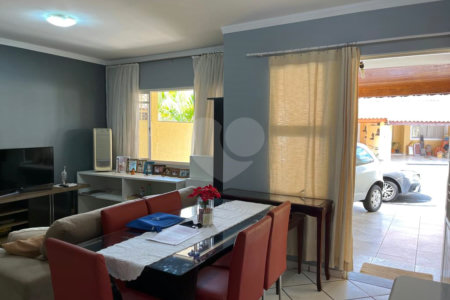 Casa à venda com 3 quartos no condomínio Moradas do Sol, Sorocaba - SP