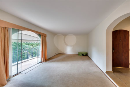 Apartamento à venda com 4 quartos, sendo 2 suítes, em Granja Julieta, São Paulo, SP