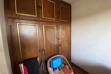 Casa à venda com 3 quartos, sendo 1 suíte, em Parque Residencial Monte Carlo, Ponta Porã, MS