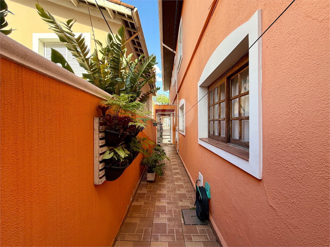 Sobrado à venda com 3 quartos, sendo 1 suíte, em Campo Grande, São Paulo, SP