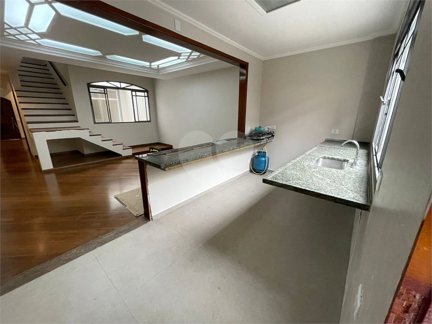Sobrado à venda com 3 quartos, sendo 2 suítes, em Vila Palmeiras, São Paulo, SP