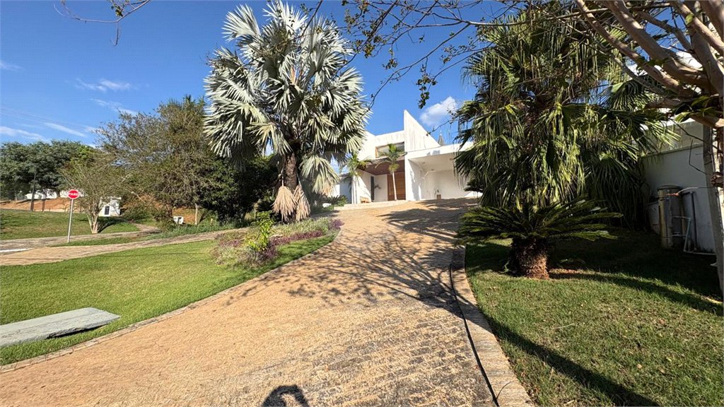 Casa à venda com 3 suítes no condomínio Vivendas do Lago, Sorocaba - SP
