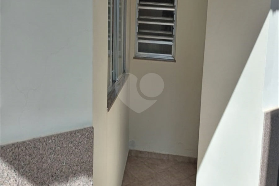 Bonita casa assobradada,no Bairro das Palmas do Tremembé, terreno com 14 X 50 e 350 área construída
