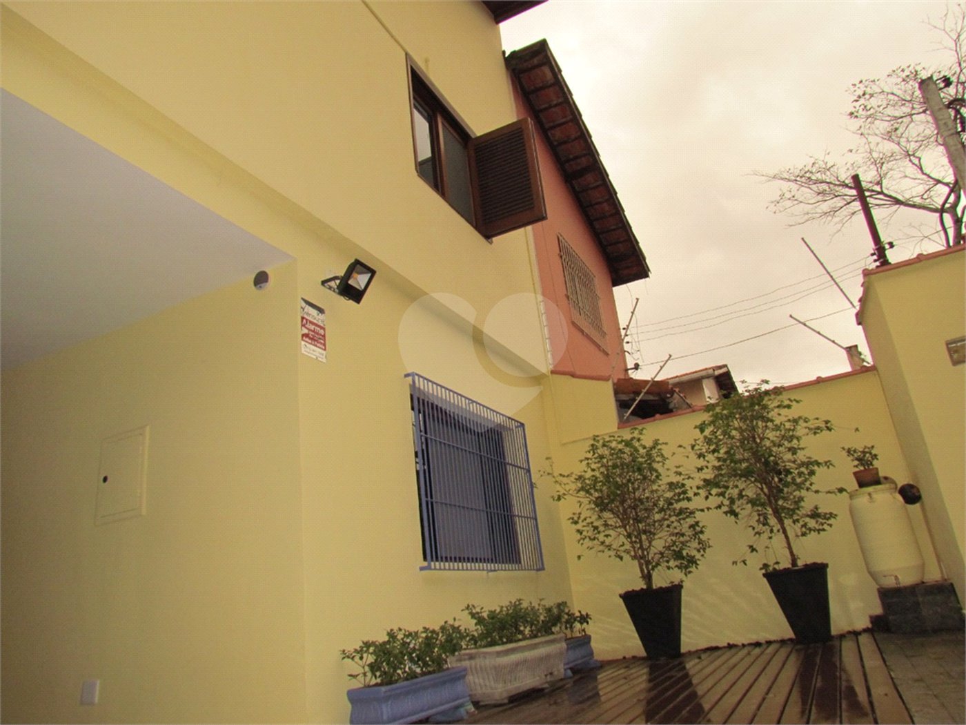 Casa de Vila à venda com 4 quartos, sendo 1 suíte, em Chácara Monte Alegre, São Paulo, SP