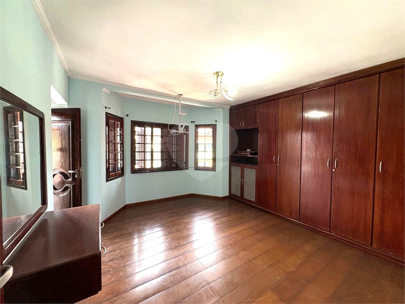 Sobrado à venda ou para alugar com 3 quartos, sendo 1 suíte, em Santana, São Paulo, SP