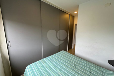 Apartamento à venda com 3 quartos, sendo 1 suíte, em Vila Gilda, Santo André, SP