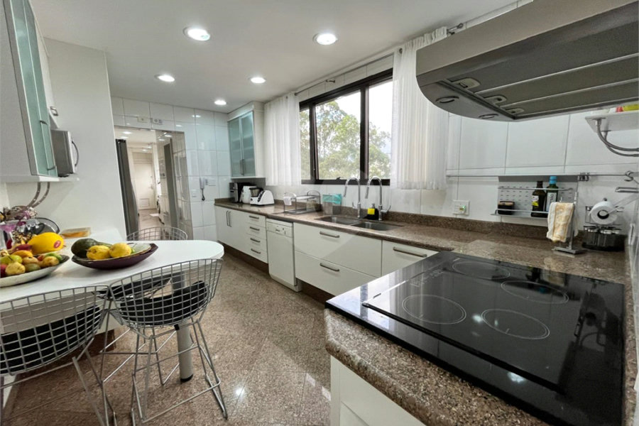 Apartamento à venda com 4 suítes em Santana, São Paulo, SP