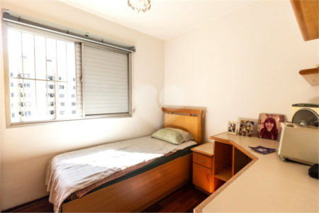 Apartamento à venda com 3 quartos, sendo 1 suíte, em Santa Teresinha, São Paulo, SP