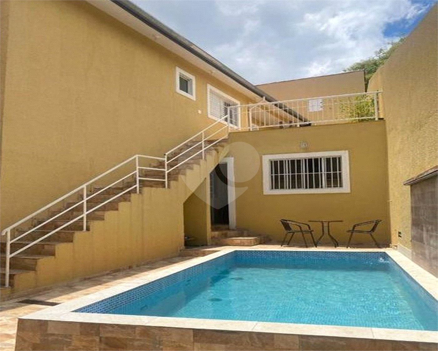 Casa à venda com 4 quartos, sendo 2 suítes, em Jardim Samara, São Paulo, SP