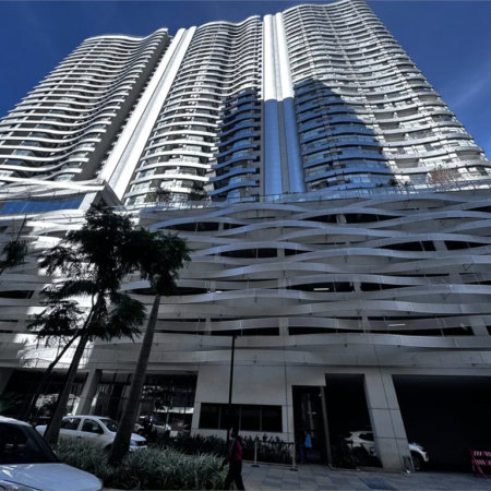 Apartamento à venda com 2 suítes em Jardim das Acácias, São Paulo, SP