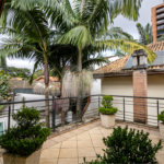 Casa à venda com 5 quartos, sendo 4 suítes, no condomínio Villa de Monterey, São Paulo - SP