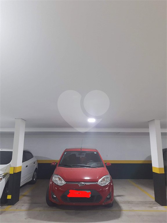 Casa à venda com 2 suítes no condomínio Residencial Poncet, São Paulo - SP