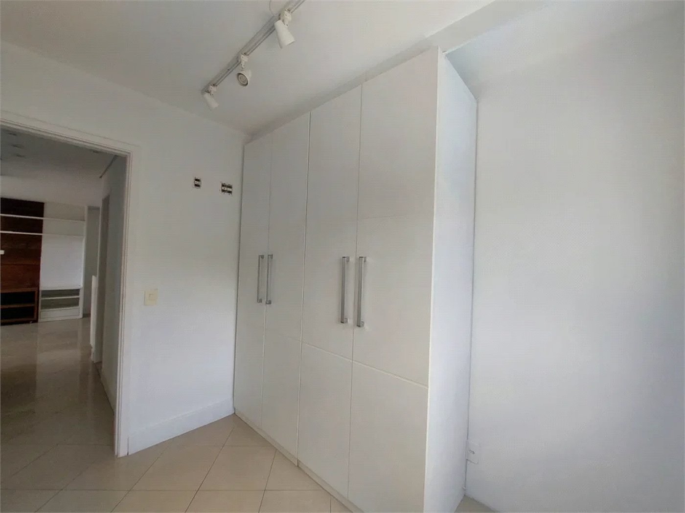 Apartamento à venda com 3 quartos, sendo 1 suíte, em Vila Leopoldina, São Paulo, SP