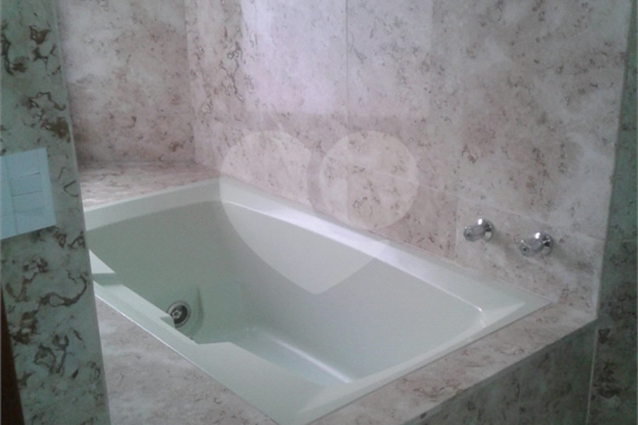Apartamento à venda com 4 quartos, sendo 3 suítes, em Santana, São Paulo, SP