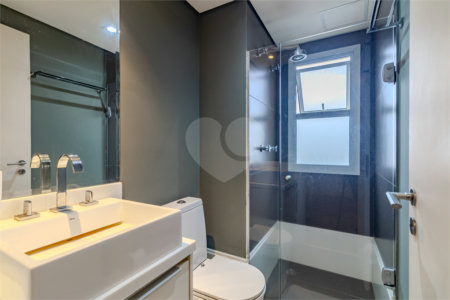 Apartamento à venda com 4 suítes em Campo Belo, São Paulo, SP