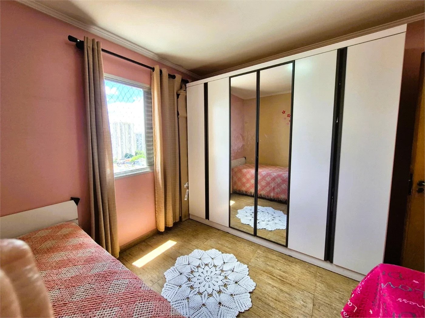 Apartamento à venda com 3 quartos, sendo 1 suíte, em Vila Polopoli, São Paulo, SP