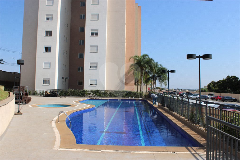 Apartamento à venda com 3 quartos, sendo 1 suíte, em Jardim Ypê, Paulínia, SP