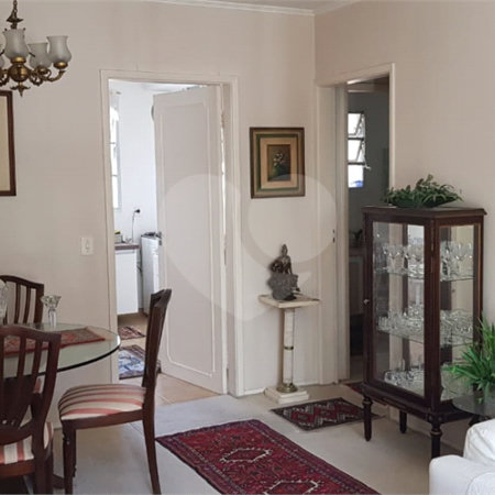 Apartamento à venda com 2 quartos em Cerqueira César, São Paulo, SP