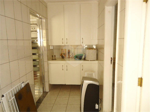 Sobrado à venda com 3 quartos, sendo 1 suíte,  em Jardim Peri, São Paulo, SP