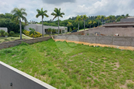 Terreno à venda no condomínio Residencial Arboretum, Vinhedo - SP