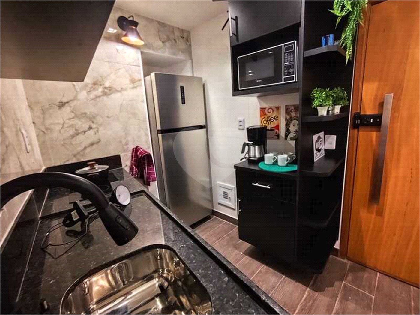 Casa à venda com 1 quarto no condomínio Edifício Marquês Herval, Rio de Janeiro - RJ