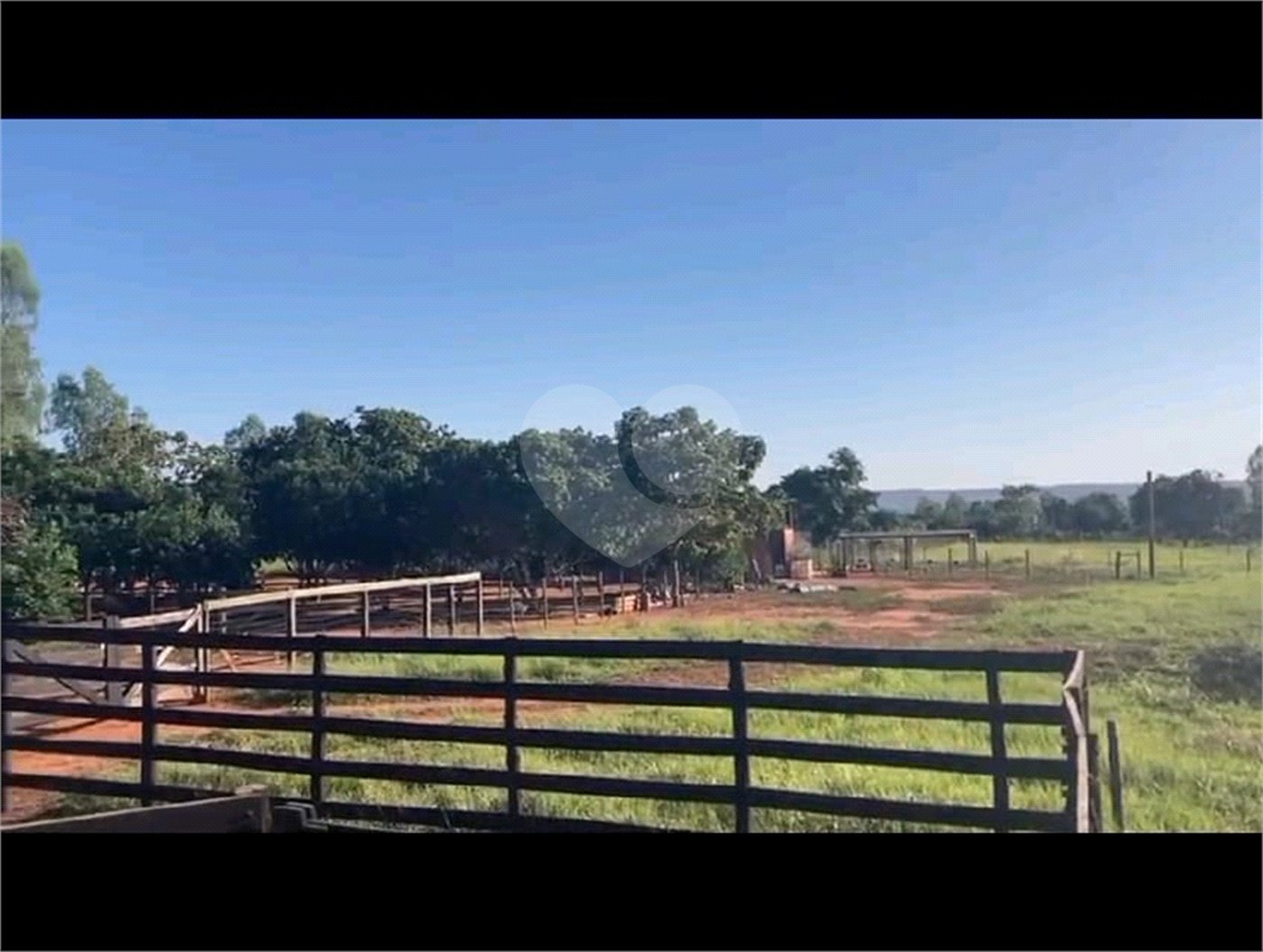 Chácara à venda com 6 quartos no Centro, Terenos, MS