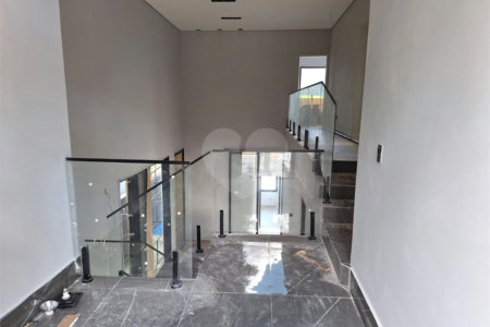 MAGNÍFICA CASA de 250 m² para VENDA NO CONDOMÍNIO VALE DAS AGUAS EM BRAGANÇA PAULISTA