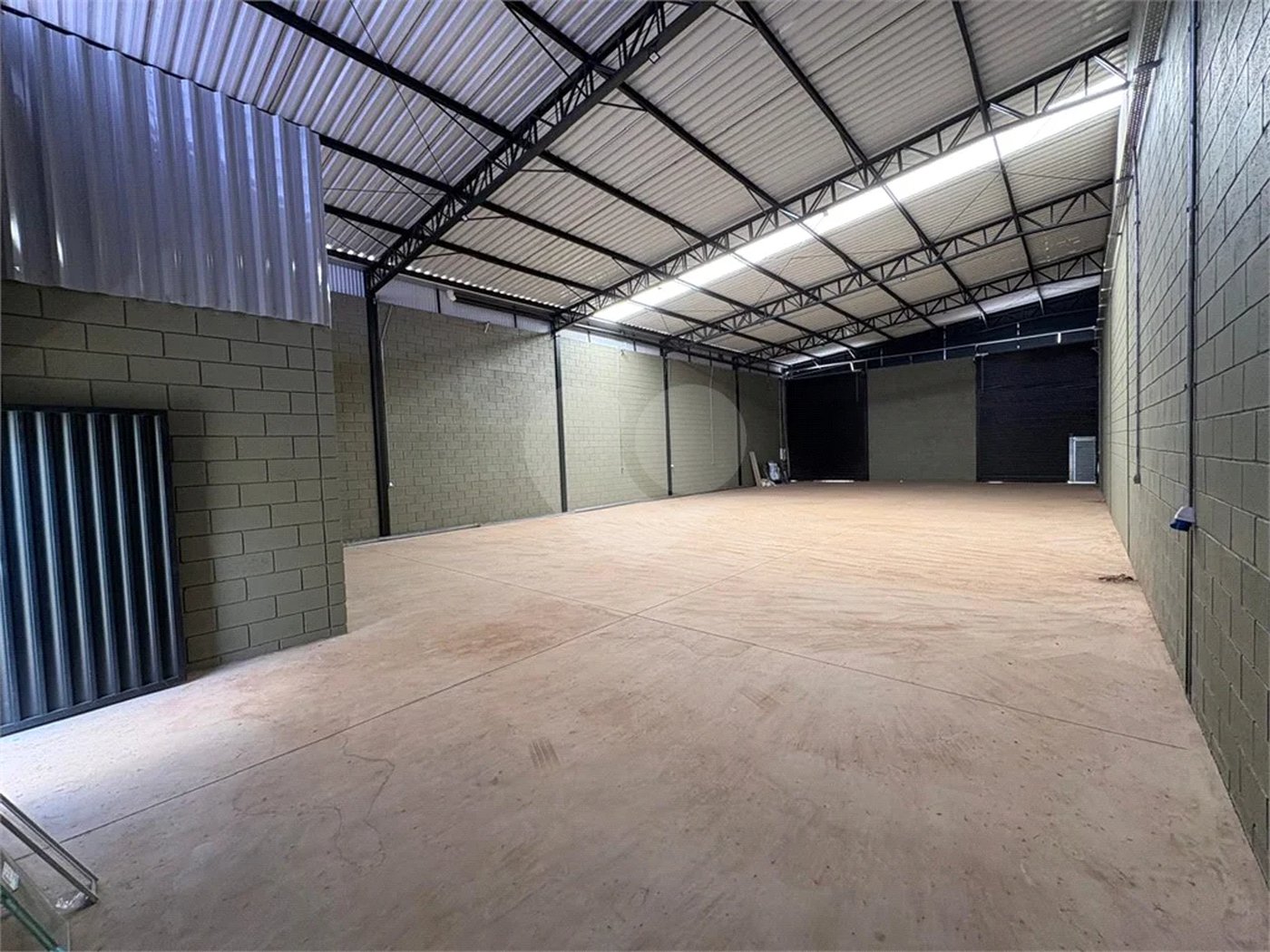 Galpão Comercial para venda e locação no Bairro Santa Rita em Piracicaba/SP.