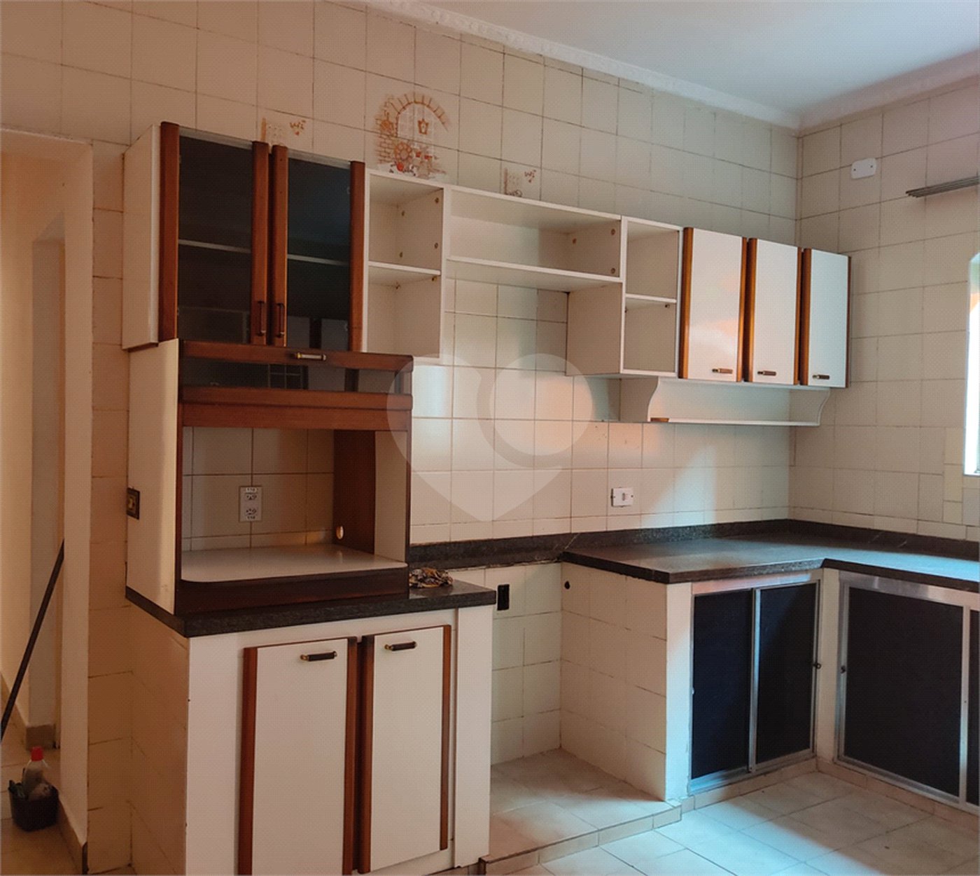 Sobrado à venda com 4 quartos, sendo 1 suíte, em Cidade Jardim Cumbica, Guarulhos, SP